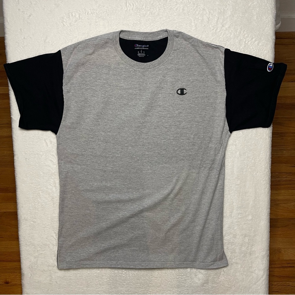 Champion Grey Gray and Black T-Shirt Size L